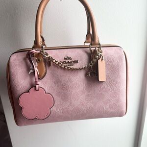 Coach powder pink medium Rowan